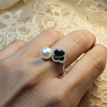 Load image into Gallery viewer, Freshwater Button Pearl Ring, Sterling Silver