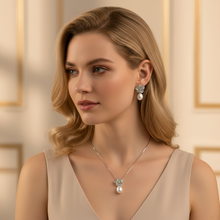 Load image into Gallery viewer, Freshwater Pearl Flower Jewellery Set, Sterling Silver