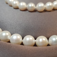 Load image into Gallery viewer, Large Freshwater Pearl Set, 14K Gold clasp
