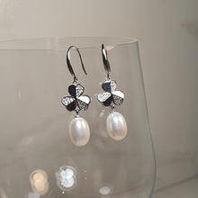 Load image into Gallery viewer, Freshwater Cultured Pearl Earring, Sterling Silver