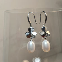 Load image into Gallery viewer, Freshwater Cultured Pearl Earring, Sterling Silver