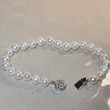 Load image into Gallery viewer, Freshwater Cultured Pearl Floral Bracelet, Sterling Silver