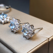 Load image into Gallery viewer, Sky Blue Topaz Gemstone Jewellery Set, Sterling Silver