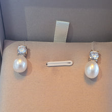 Load image into Gallery viewer, Freshwater Drop Pearl Earrings, Sterling Silver