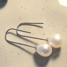 Load image into Gallery viewer, Multicoloured Freshwater Drop Pearl, Sterling Silver