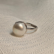 Load image into Gallery viewer, Large Freshwater Pearl Ring, Sterling Silver