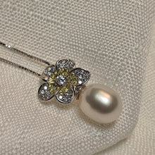 Load image into Gallery viewer, Freshwater Pearl Flower Jewellery Set, Sterling Silver