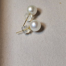 Load image into Gallery viewer, Freshwater Cultured Multi-colour Pearl Stud Earring, 18k Gold