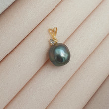 Load image into Gallery viewer, French Tahitian Baroque Pearl, 18k Yellow Gold Jewellery, 9mm