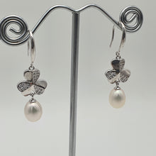 Load image into Gallery viewer, Freshwater Cultured Pearl Earring, Sterling Silver
