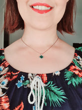Load image into Gallery viewer, Malachite 4 leaf Clover necklace, Sterling Silver