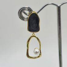 Load image into Gallery viewer, Irregular Shape Bead Pearl Golden Earring, Sterling Silver