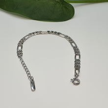 Load image into Gallery viewer, Figaro Chain Bracelet, Sterling Silver