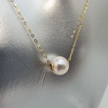 Load image into Gallery viewer, Cultured Akoya Pearl Necklace, 18K Yellow Gold