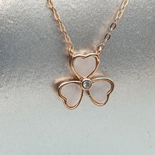 Load image into Gallery viewer, Mother of Pearl 3 Leaf Clover Necklace, Sterling Silver