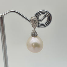 Load image into Gallery viewer, Edison Baroque Pearl luxurious Earrings, Sterling Silver