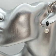 Load image into Gallery viewer, Black Agate Clover & Freshwater Pearl Drop Earring, Sterling Silver