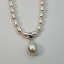 Load image into Gallery viewer, Feshwater Cultured Pearl Strand With Pendant , Sterling Silver Fower Clasp