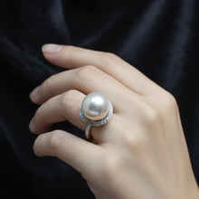 Load image into Gallery viewer, Large Freshwater Pearl Ring, Sterling Silver
