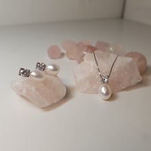 Load image into Gallery viewer, Freshwater Cultured Pearl Set, Sterling silver
