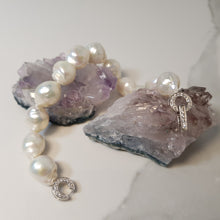 Load image into Gallery viewer, Baroque Pearl Bracelet
