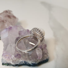 Load image into Gallery viewer, Freshwater cultured pearl ring, sterling silver
