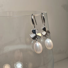 Load image into Gallery viewer, Freshwater Cultured Pearl  Earring, Sterling Silver

