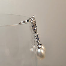 Load image into Gallery viewer, Freshwater Drop Pearl Luxury Earring, Sterling Silver
