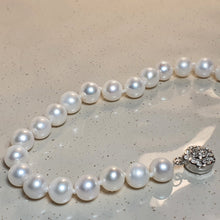 Load image into Gallery viewer, Freshwater Cultured Pearl Floral Bracelet, Sterling Silver
