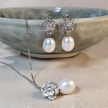Load image into Gallery viewer, Freshwater Cultured Drop Pearl Set, Sterling Silver
