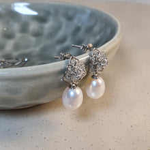 Load image into Gallery viewer, Freshwater Cultured Drop Pearl Set, Sterling Silver
