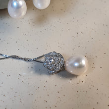Load image into Gallery viewer, Freshwater Cultured Drop Pearl Set, Sterling Silver
