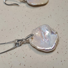 Load image into Gallery viewer, Freshwater keshi Pearl Set, Sterling Silver
