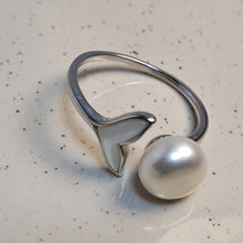 Load image into Gallery viewer, Freshwater Button Pearl Ring, Sterling Silver
