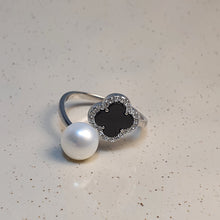 Load image into Gallery viewer, Freshwater Button Pearl Ring, Sterling Silver
