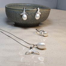 Load image into Gallery viewer, Freshwater Whale Tail &amp; Drop Pearl Set, Sterling Silver
