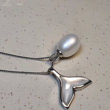 Load image into Gallery viewer, Whale Tail Mother of Pearl &amp; Freshwater Pearl Set, Sterling silver
