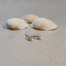 Load image into Gallery viewer, Danity Freshwate Pearls Stud, Sterling Silver
