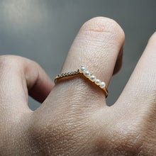 Load image into Gallery viewer, Freshwater &amp; Crystal Golden Ring, Sterling Silver
