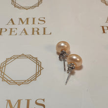 Load image into Gallery viewer, Cream Freshwater Pearl Stud, Sterling silver
