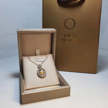 Load image into Gallery viewer, Vintage Style Citrine Gemstone Necklace, Sterling Silver
