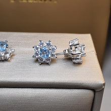 Load image into Gallery viewer, Sky Blue Topaz Gemstone Jewellery Set, Sterling Silver
