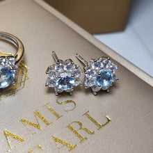 Load image into Gallery viewer, Sky Blue Topaz Gemstone Jewellery Set, Sterling Silver

