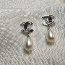 Load image into Gallery viewer, Freshwater Pearl Earrings, Sterling Silver
