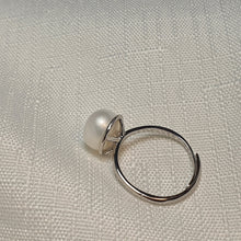 Load image into Gallery viewer, Large Freshwater Pearl Ring, Sterling Silver
