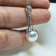 Load image into Gallery viewer, luxurious Freshwater Pearl Pendant, Sterling Silver
