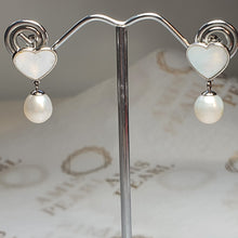 Load image into Gallery viewer, Heart_shape Mother of Pearl &amp; Freshwater Pearl Earrings
