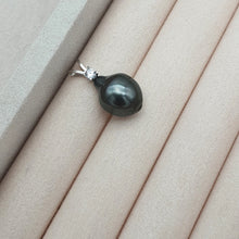 Load image into Gallery viewer, French Tahitian Baroque Pearl Pendant, 18k Gold Jewellery
