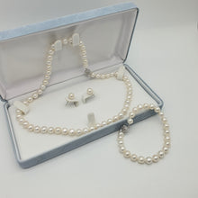 Load image into Gallery viewer, Freshwater Cultured Pearl Set, Sterling Silver Flower Clasp
