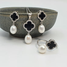 Load image into Gallery viewer, Freshwater Cultured Drop Pearl &amp; Agate Clover Set, Sterling Silver
